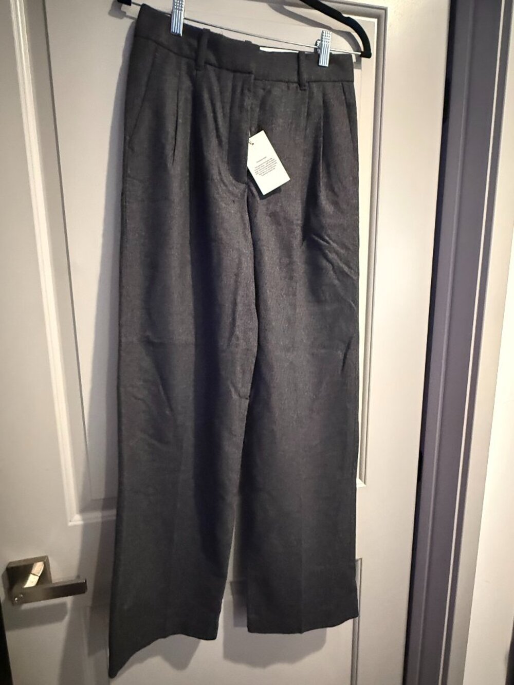 Aritzia The Effortless Pants - Precision Wool - Heather Charcoal Size 4